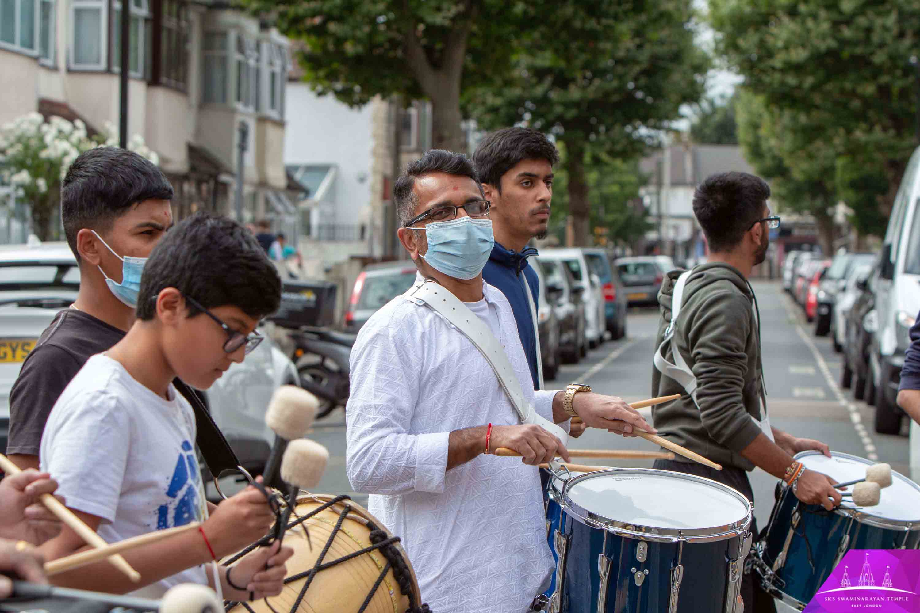 ©1987-2017 SKS Swaminarayan Temple East London